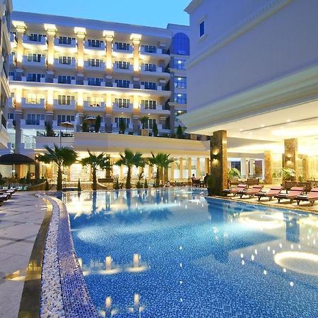 LK Miracle Suite Pattaya Extérieur photo