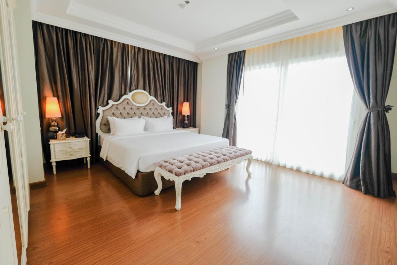 LK Miracle Suite Pattaya Extérieur photo