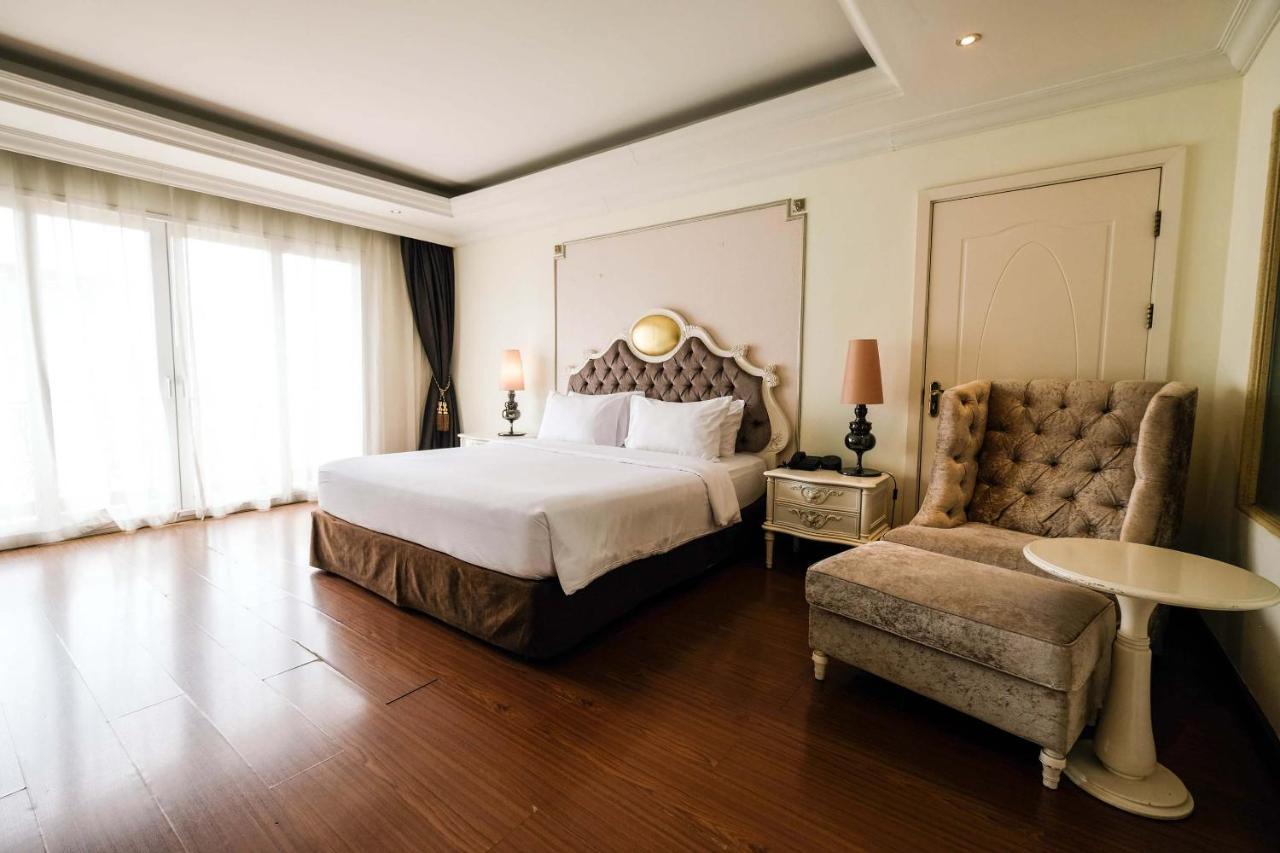 LK Miracle Suite Pattaya Extérieur photo