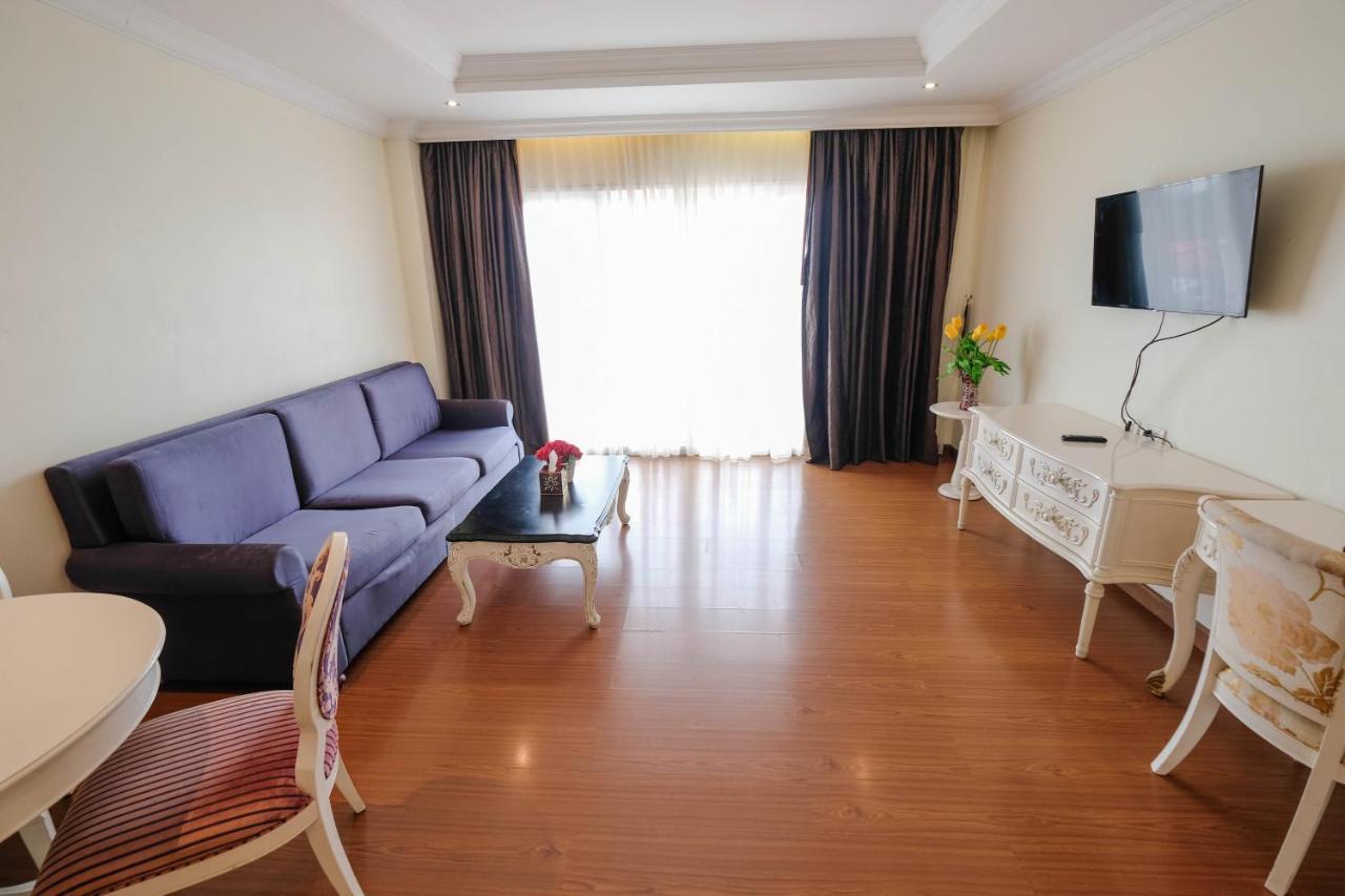 LK Miracle Suite Pattaya Extérieur photo