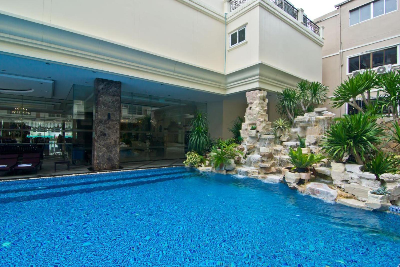 LK Miracle Suite Pattaya Extérieur photo
