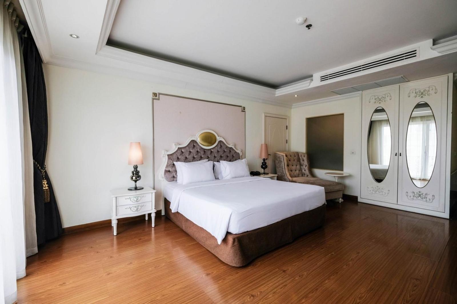 LK Miracle Suite Pattaya Extérieur photo