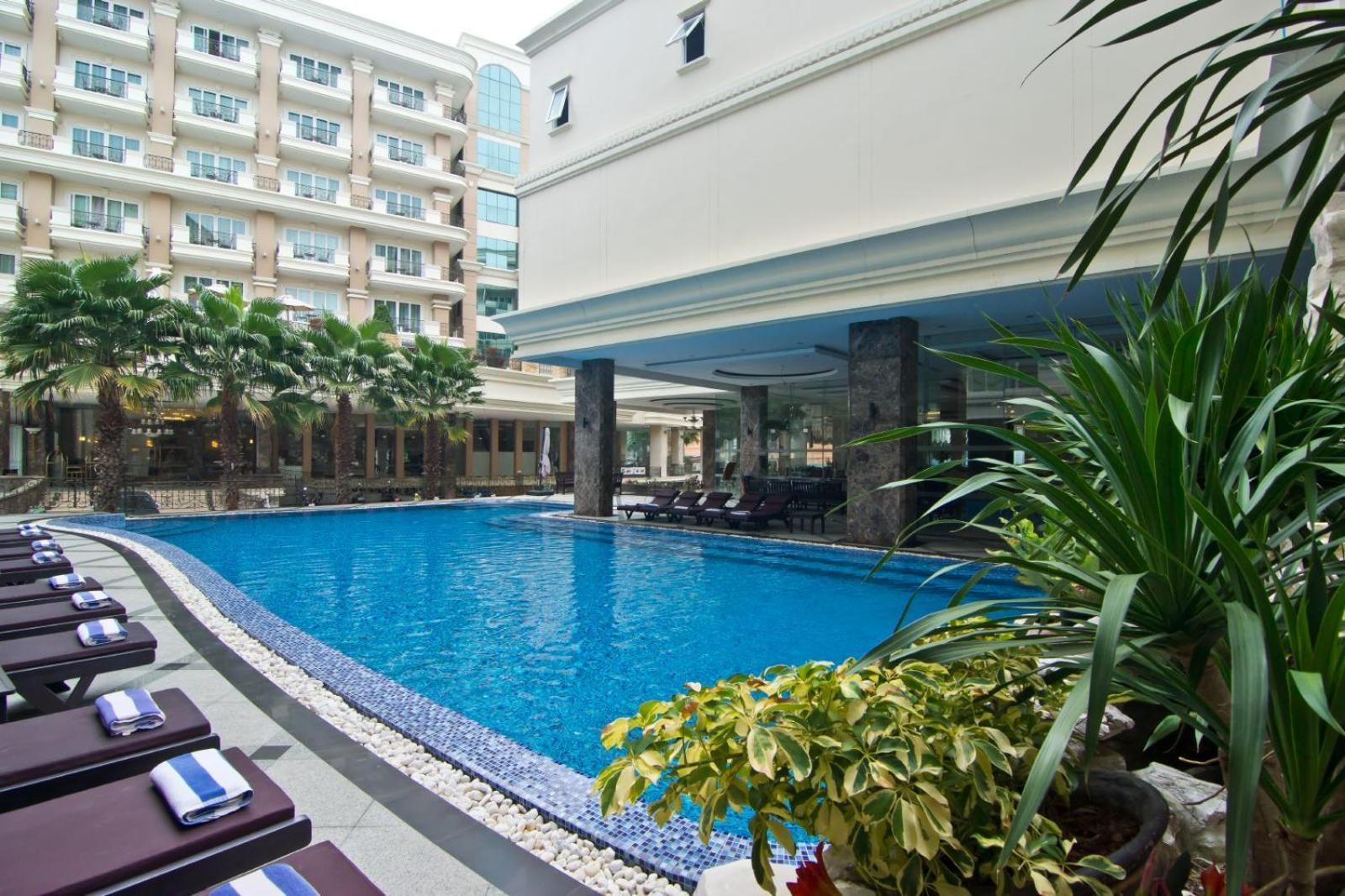 LK Miracle Suite Pattaya Extérieur photo