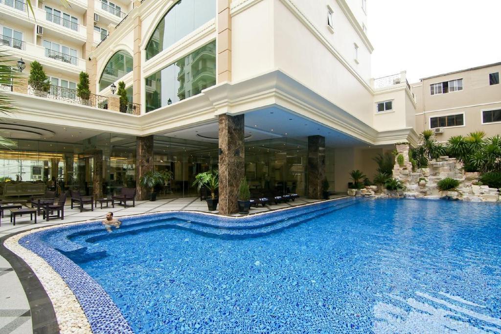 LK Miracle Suite Pattaya Extérieur photo